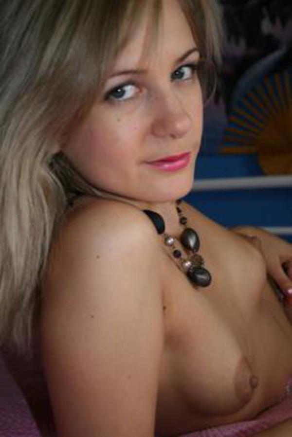 Honora, 29 ans, Bourges