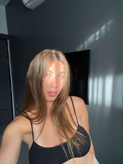 Olga, 32 ans, Bonneville